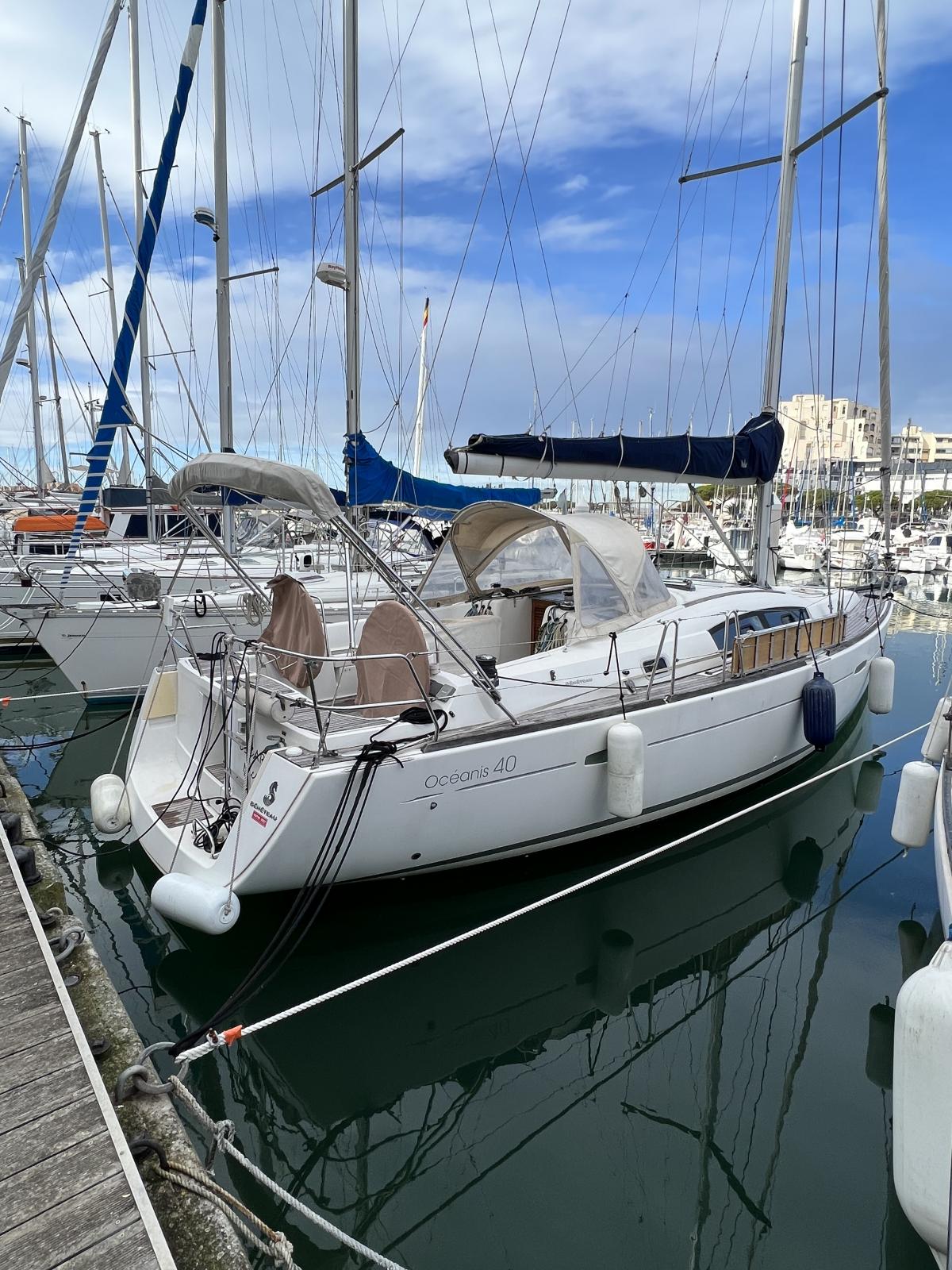 BENETEAU OCEANIS 40